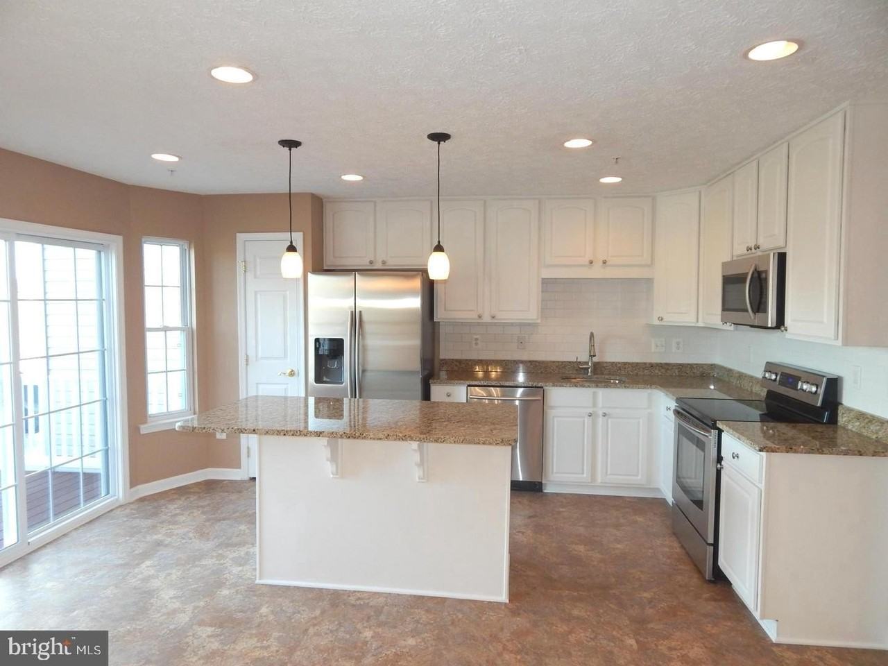 1983 Cullen Way - Photo 2 of 25