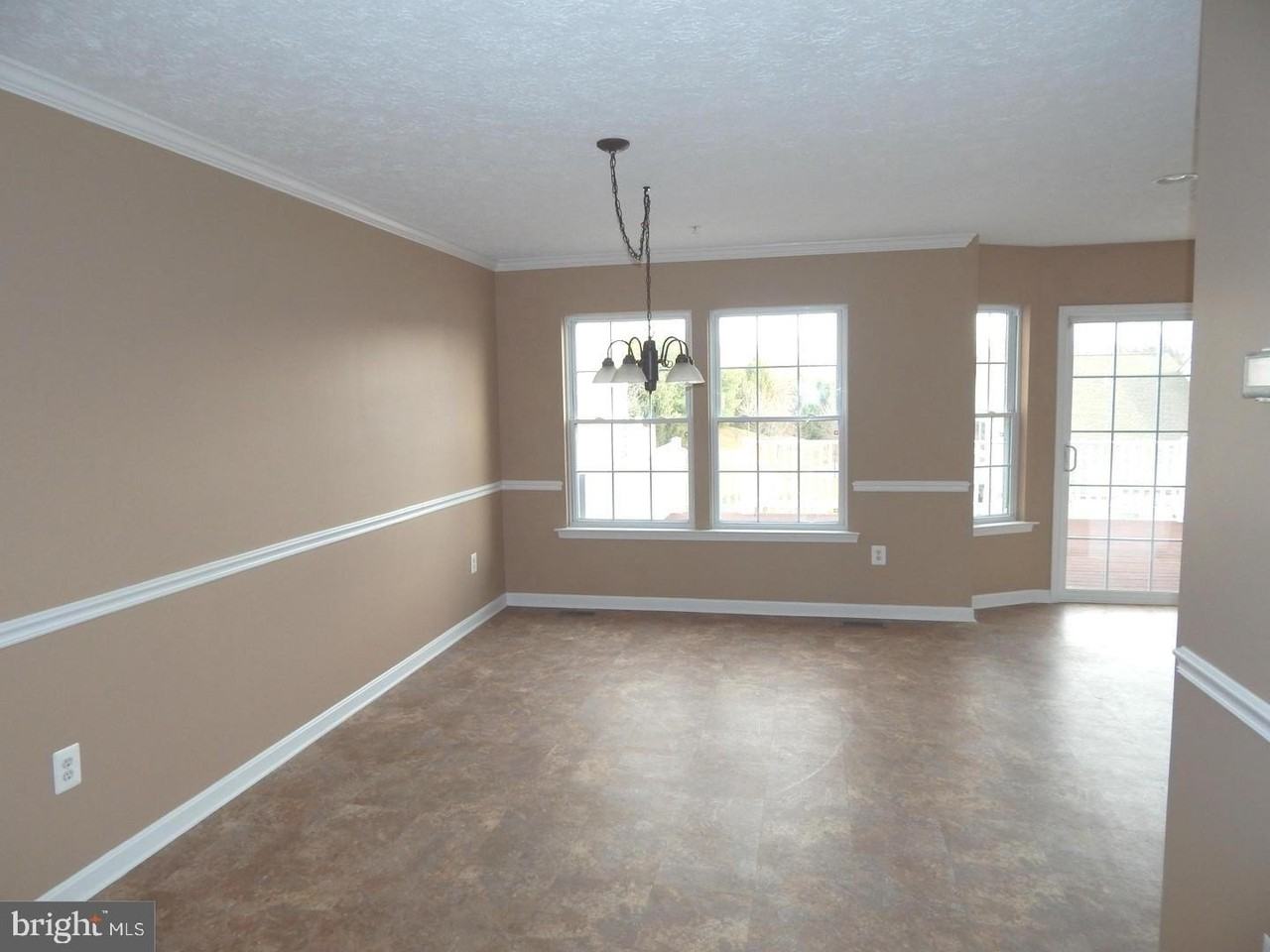 1983 Cullen Way - Photo 5 of 25