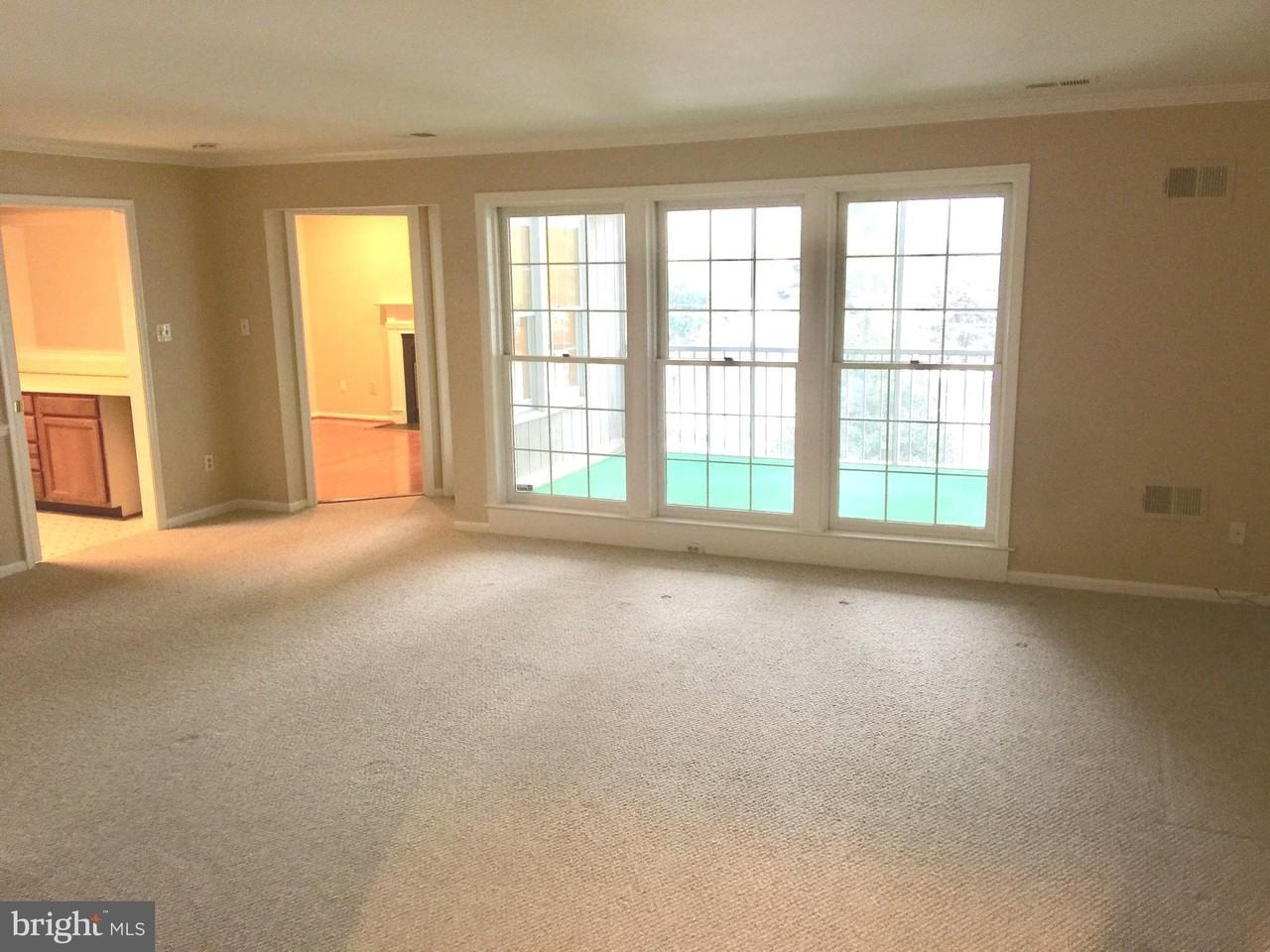 10715 Kings Riding Way Apt 202 #202 - Photo 5 of 17