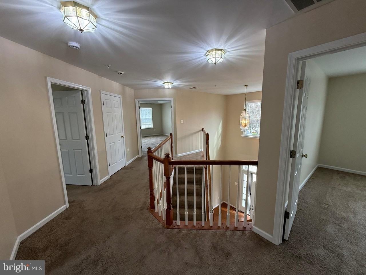 10106 Garden Valley Ct - Photo 7 of 31