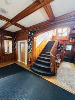 featured image of 7 Oak St #001