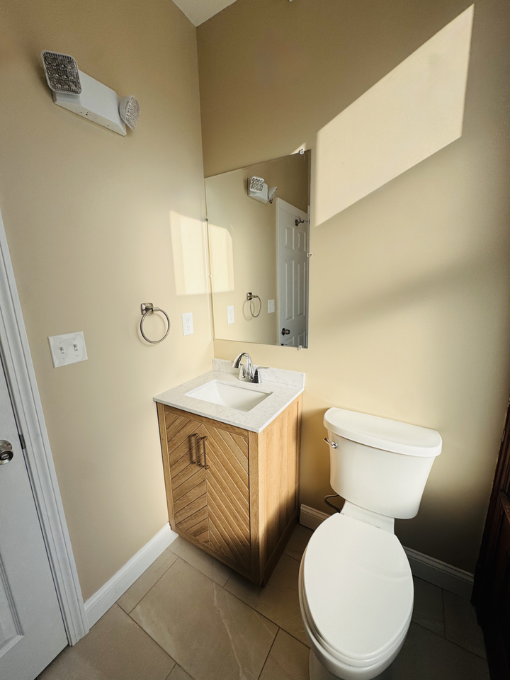 7 Oak St #001 - Photo 7 of 15