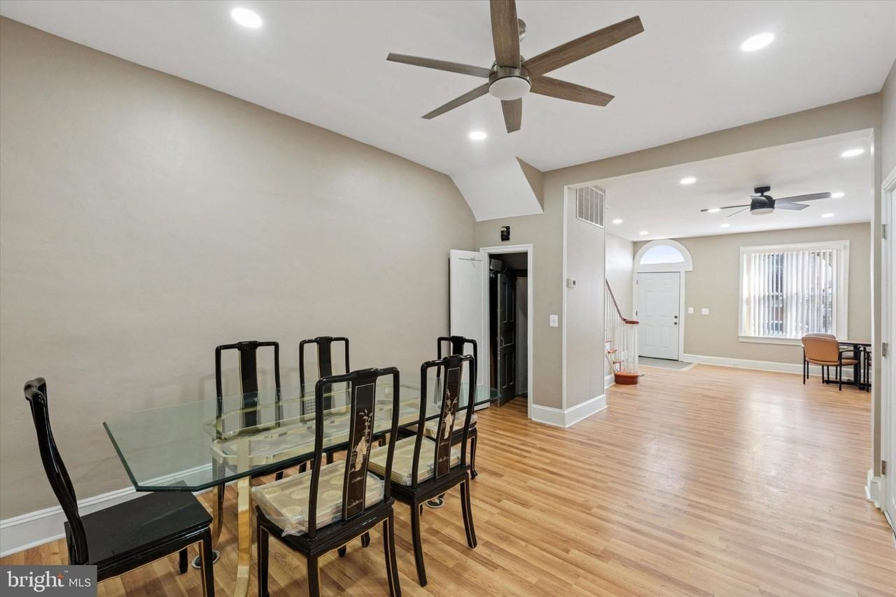 2136 S 4th St - Photo 5 of 15