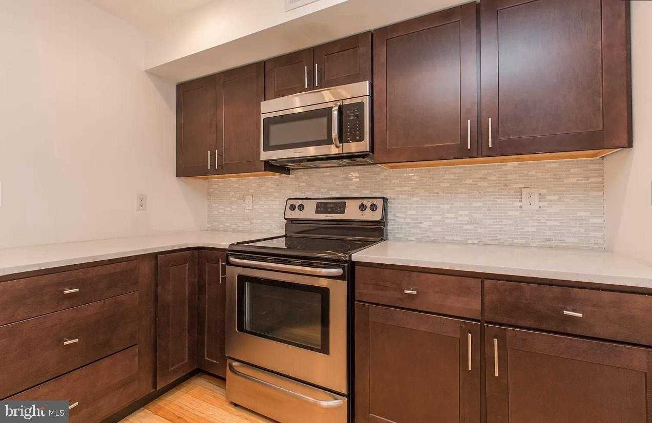 98082 N 2nd St Unit 2f #2F - Photo 5 of 15