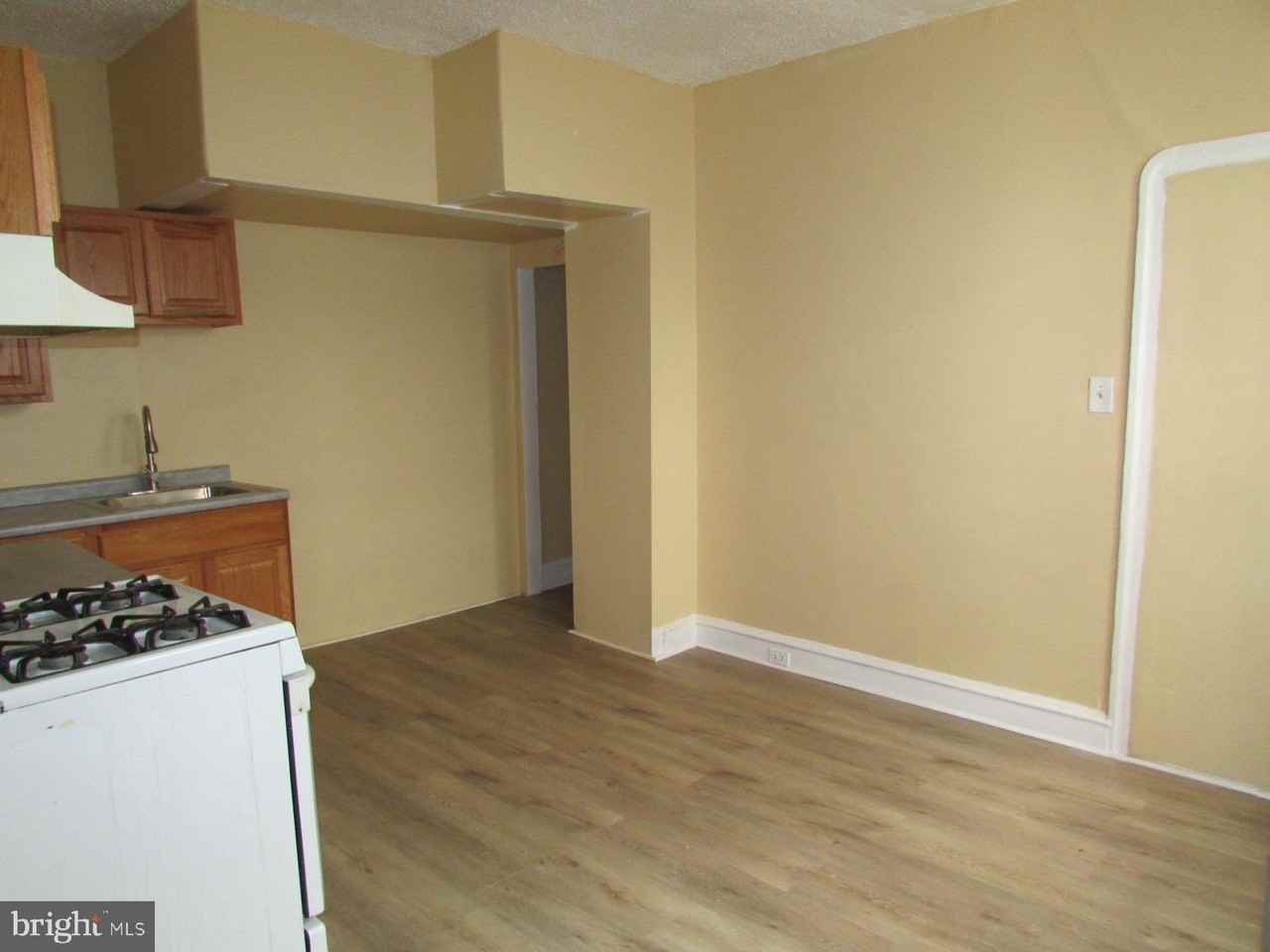 412 Lindley Ave - Photo 6 of 11