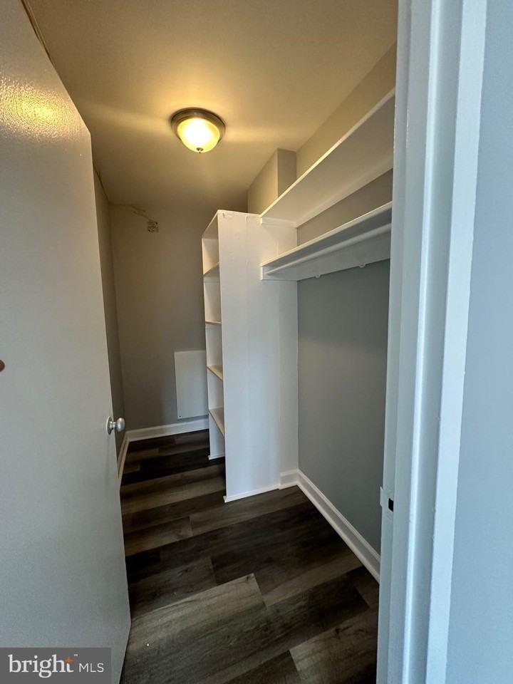 1021 Arlington Blvd Apt 601 #601 - Photo 5 of 21