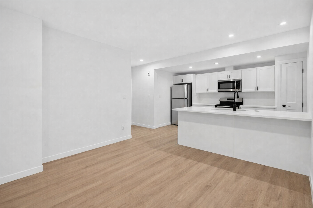 10314 147 St Nw Bsmt #10314BS - Photo 6 of 15