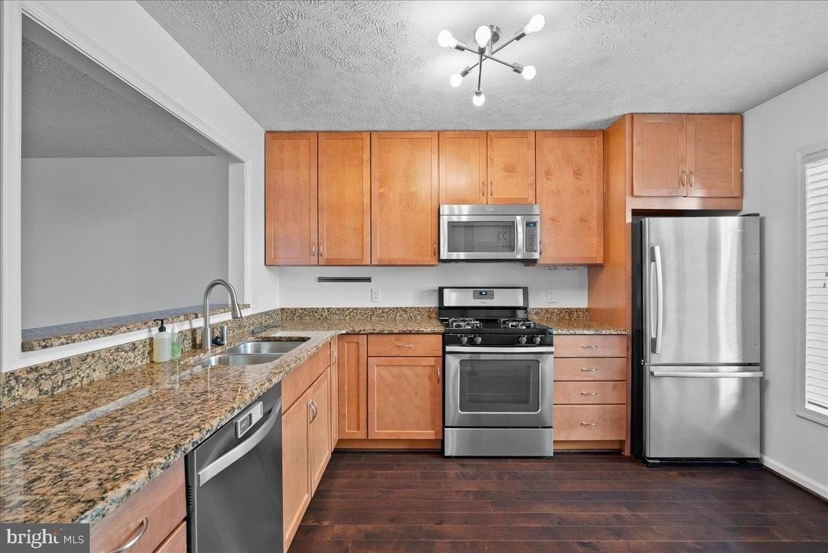 2228 Hunters Run Dr Unit 2228 #2228 - Photo 3 of 19