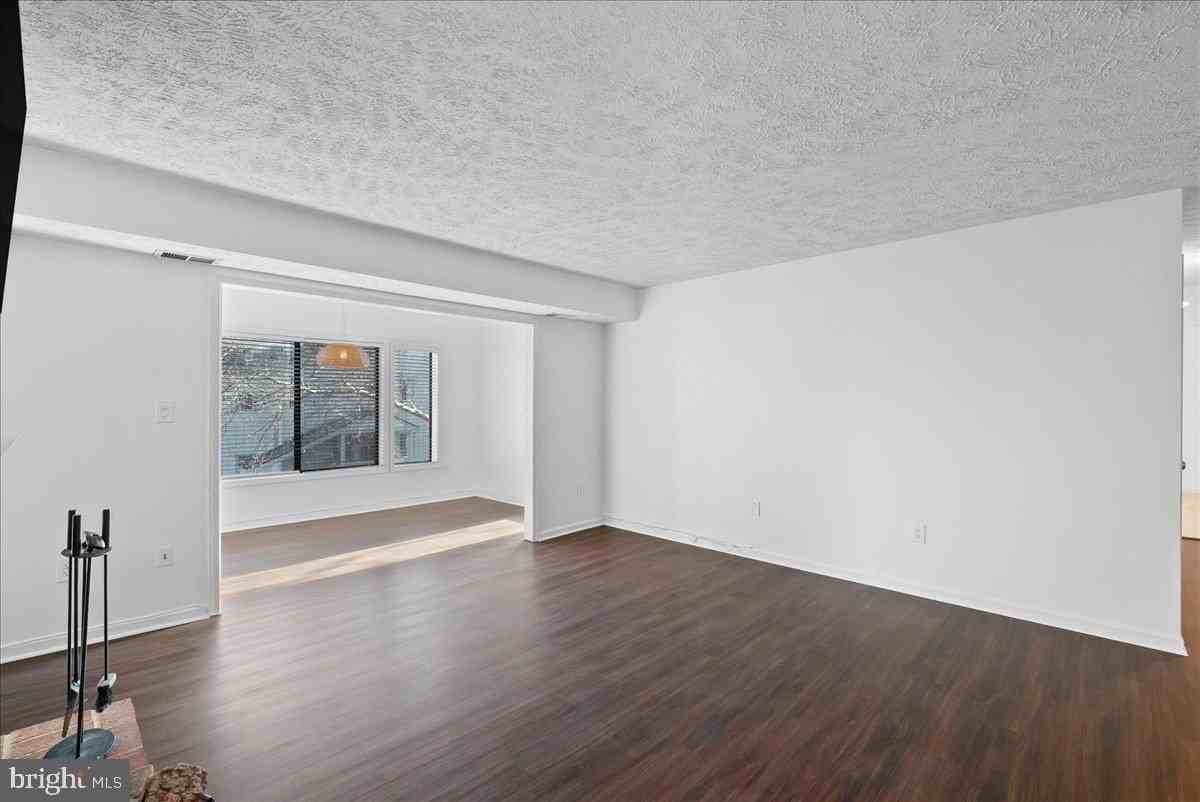 2228 Hunters Run Dr Unit 2228 #2228 - Photo 6 of 19