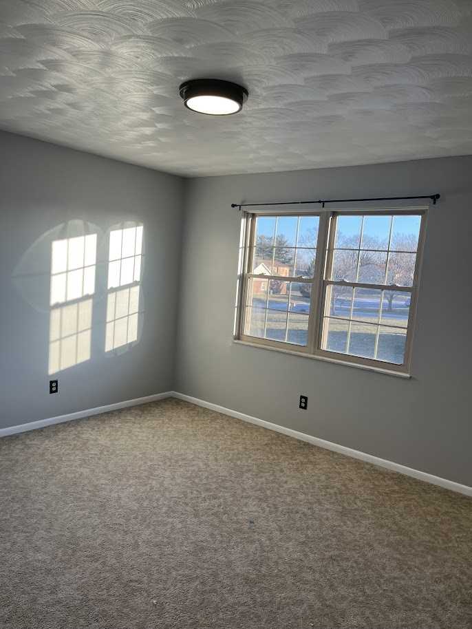 550 Kitrina Ave #1 - Photo 5 of 26