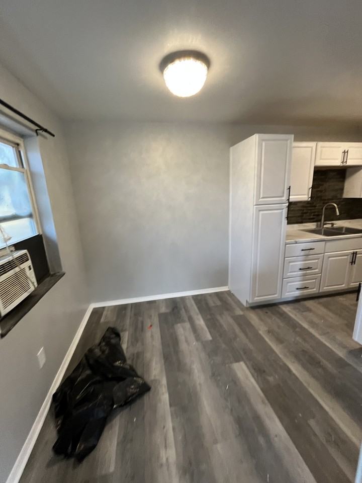 2414 Hancock Ave #2418 - Photo 6 of 9