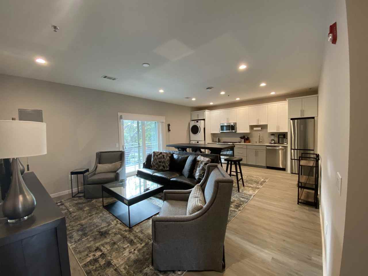 3 Burkes Beach Rd #B - Photo 3 of 18