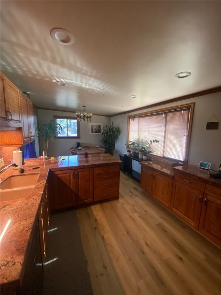 5473 S Capri Dr - Photo 2 of 9