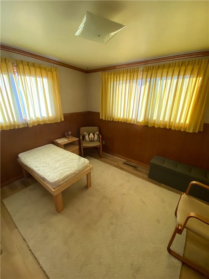 5473 S Capri Dr - Photo 5 of 9