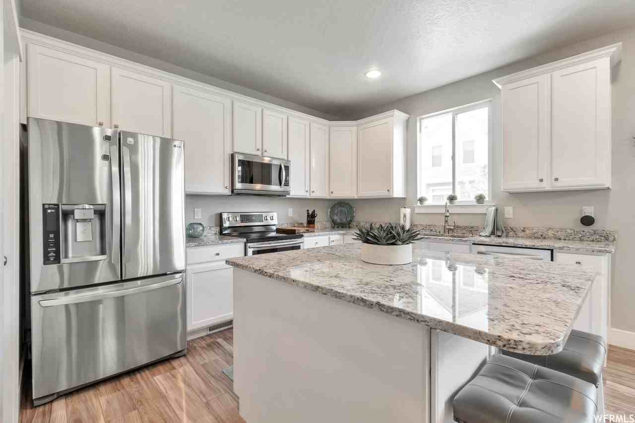 3696 W Falcon Meadow Way - Photo 3 of 23