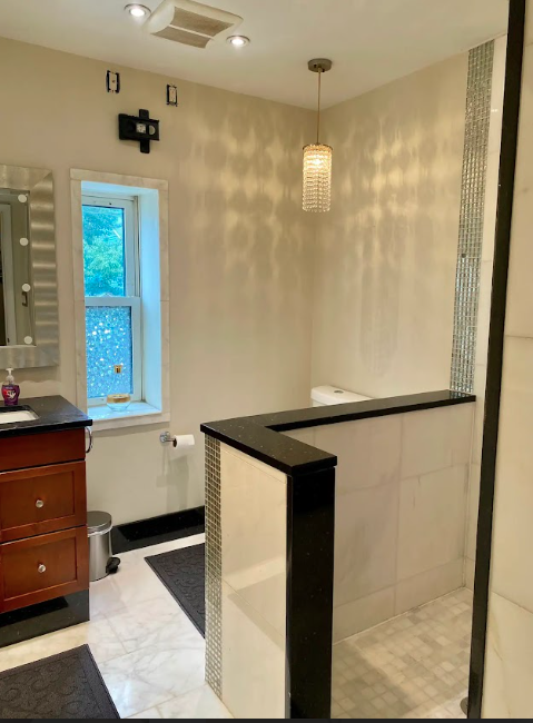 1000 Queen Street - Photo 6 of 6