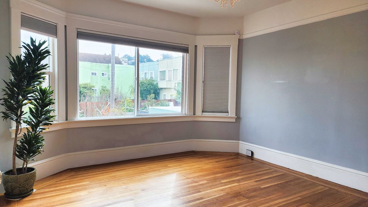 431 Bacon St - Photo 7 of 10