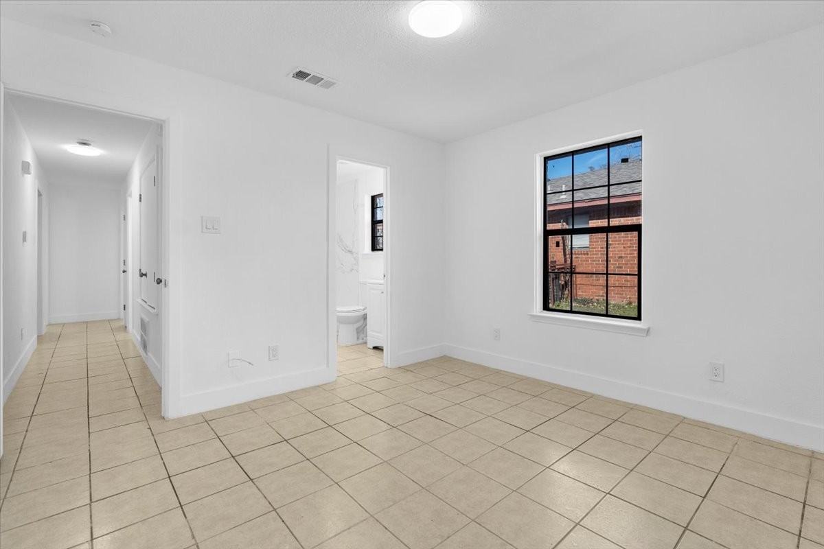 2828 Cottonwood Lane - Photo 6 of 20