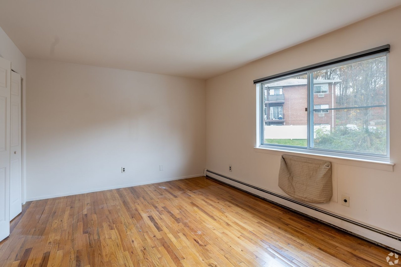 Siela Apartments - Photo 4 of 6