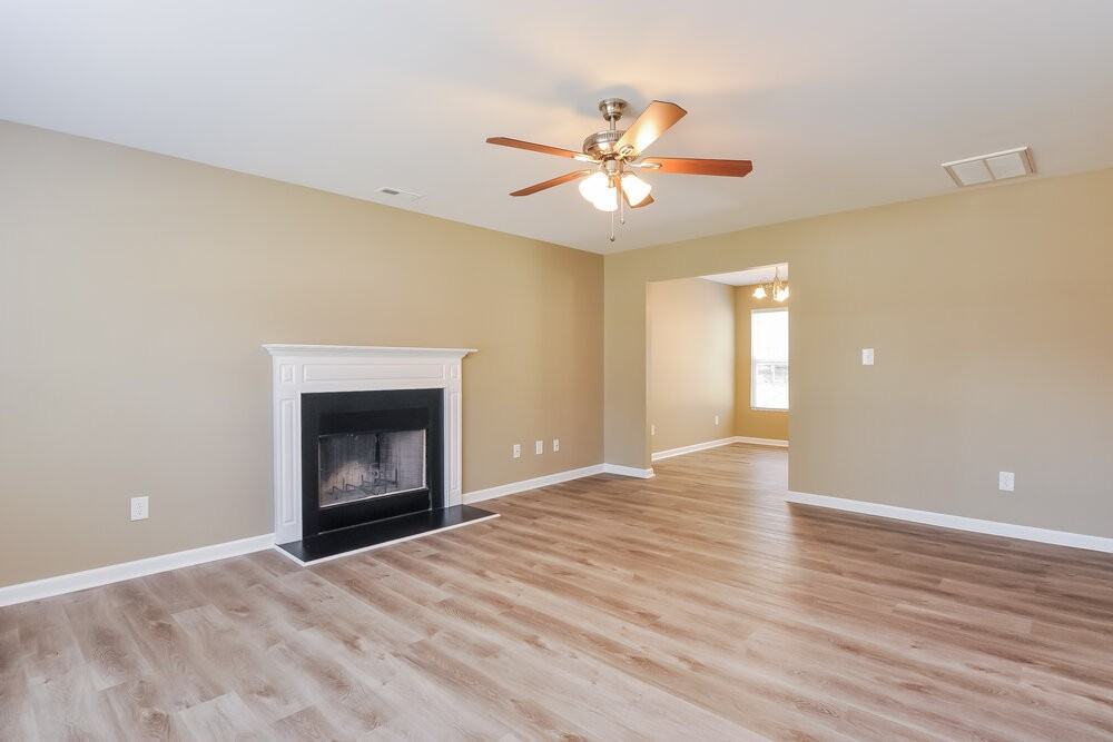 3408 Mogollon Ct - Photo 4 of 16