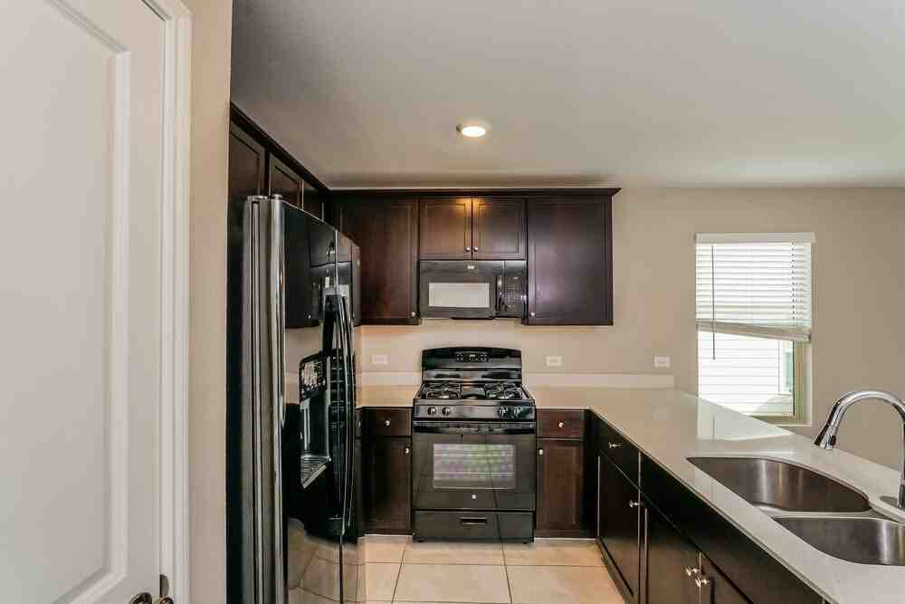 360 Sun Bluff Rd - Photo 7 of 16