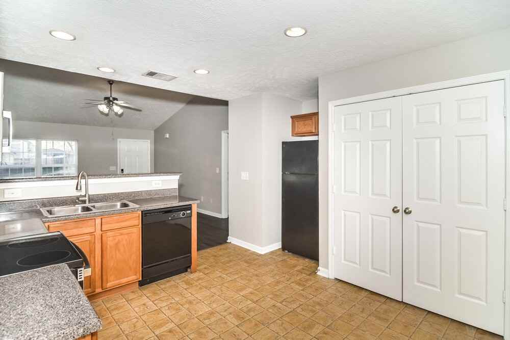 177 Howard Woody Dr - Photo 7 of 16