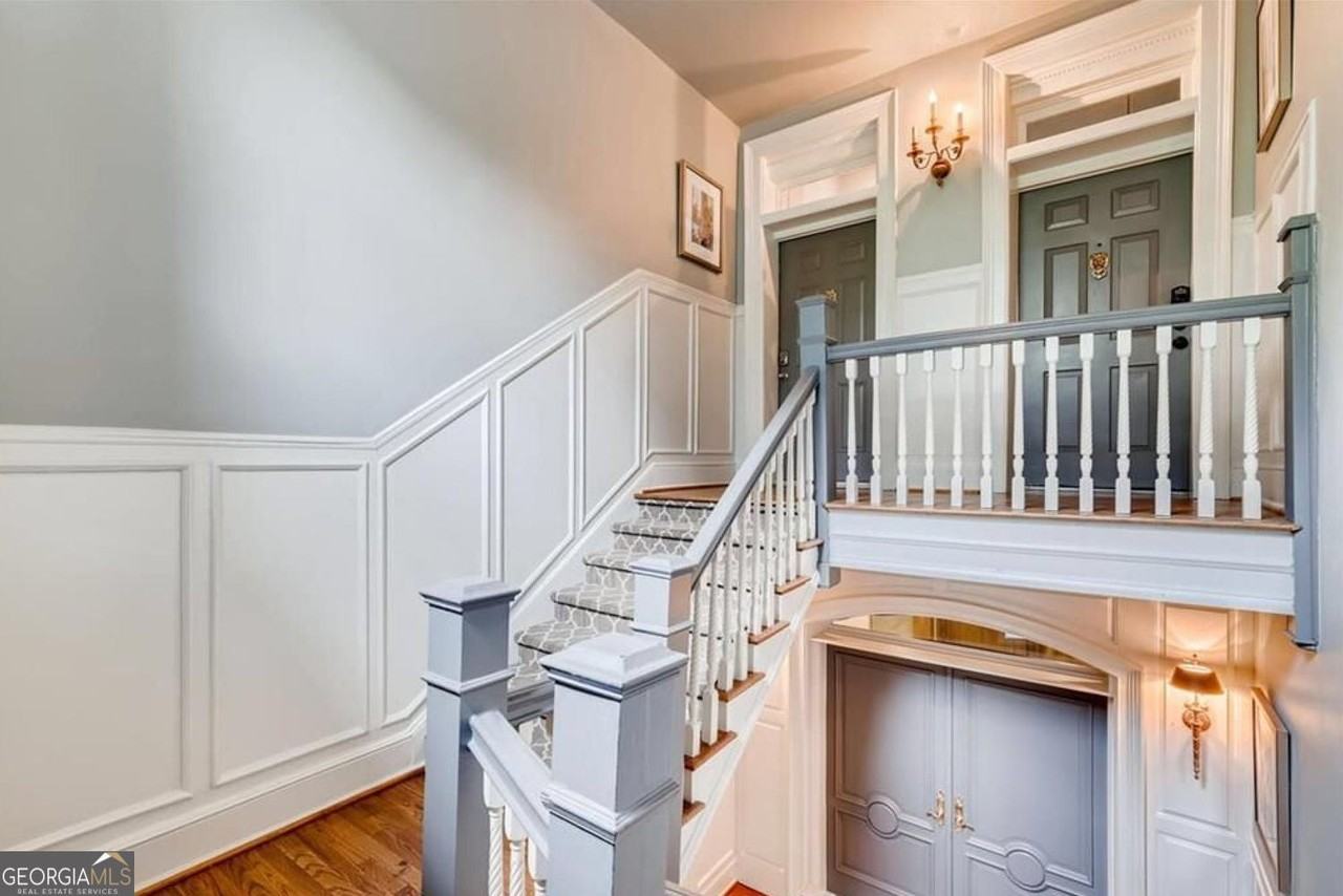1116 Piedmont Ave Ne - Photo 2 of 33