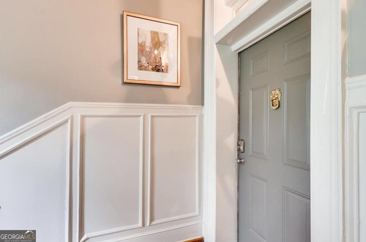 1116 Piedmont Ave Ne - Photo 3 of 33