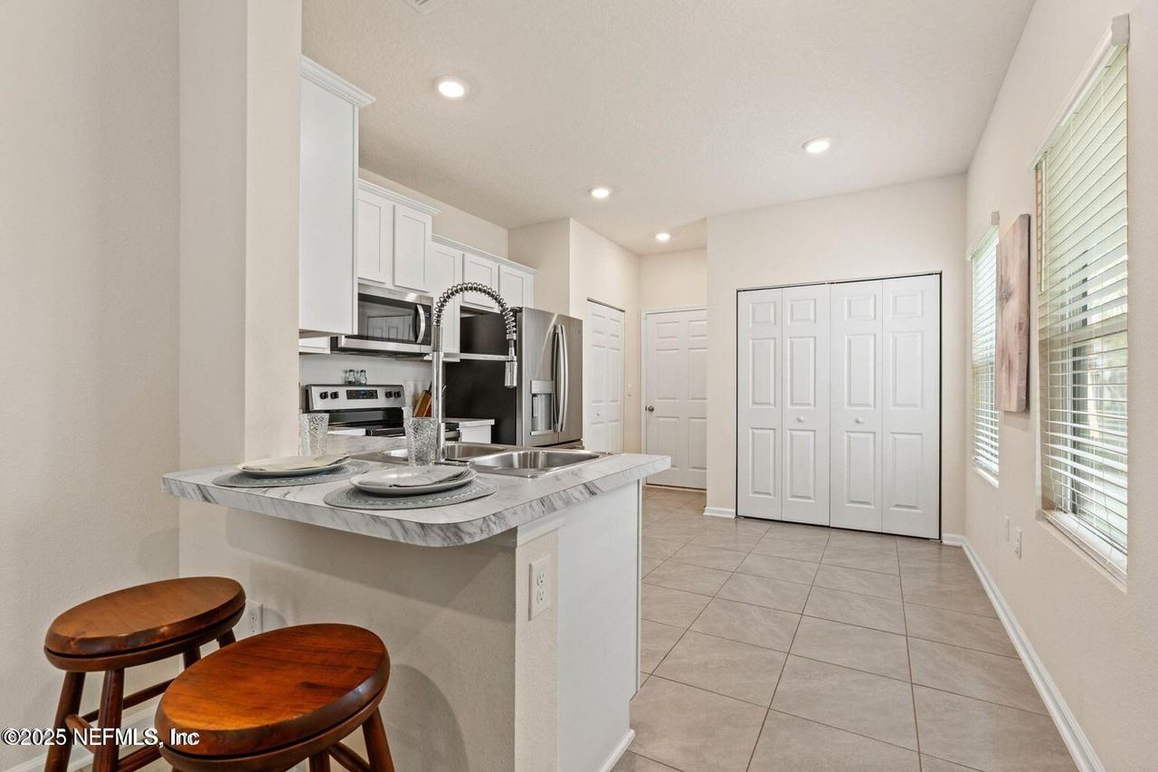 891 Observatory Pkwy - Photo 6 of 19