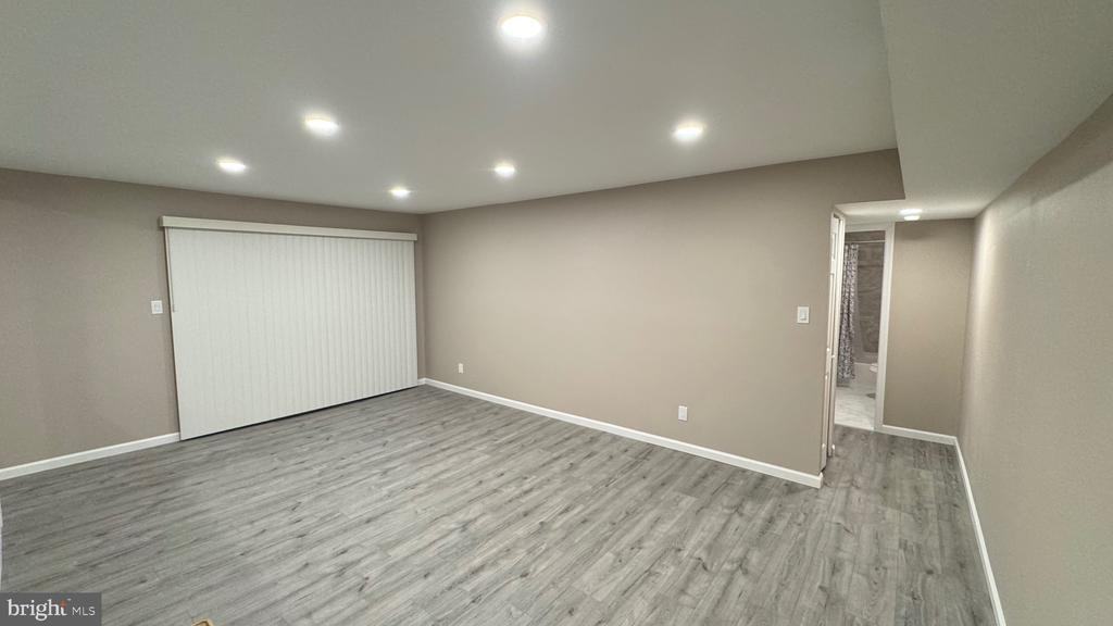 312 Meadow Woods Ln - Photo 3 of 8