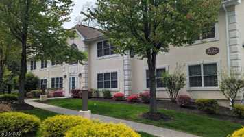 featured image of 16 Cellar Ave