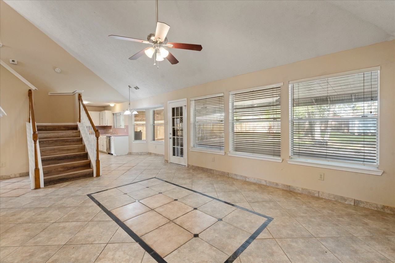 3708 Nutwood Ln - Photo 6 of 20