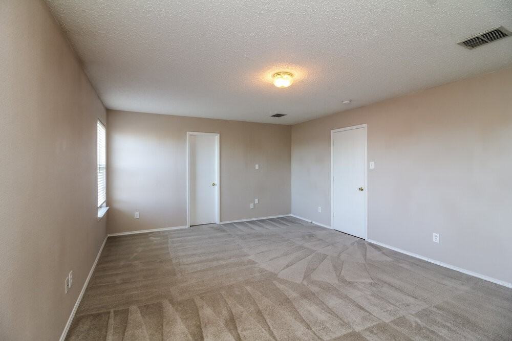 6601 Swainson Trl - Photo 7 of 15