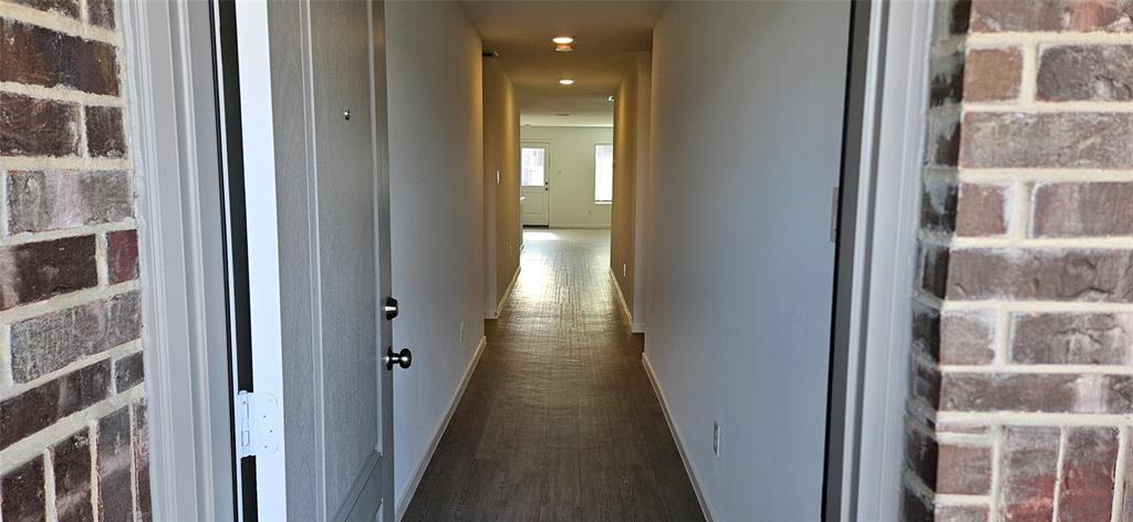 3107 Kleinbrook Way - Photo 4 of 40