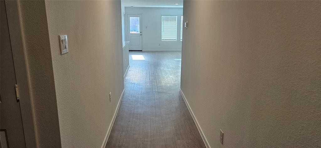 3107 Kleinbrook Way - Photo 5 of 40