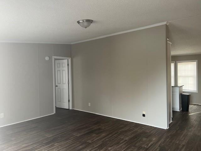 325 Washington Dr - Photo 3 of 27