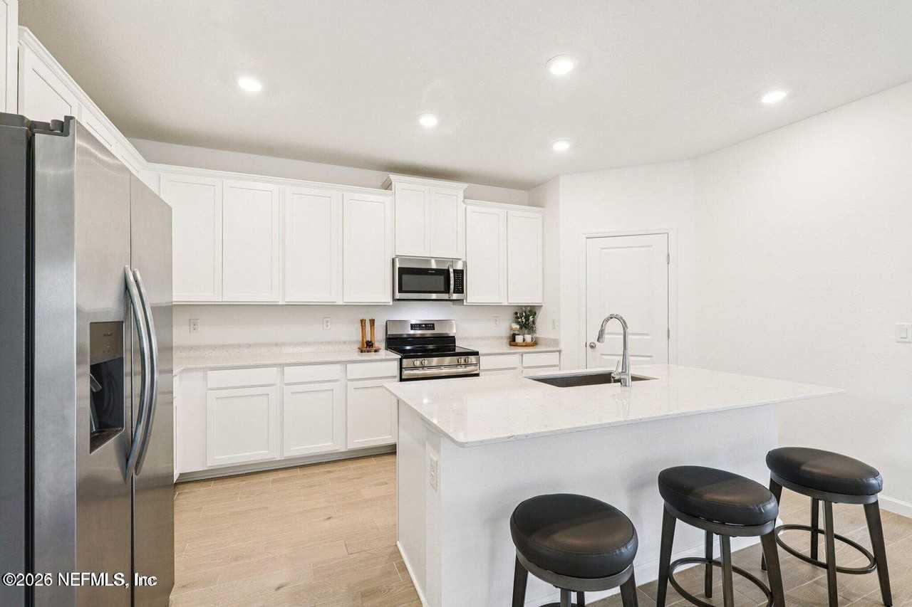 2630 Seasons Rd - Photo 2 of 23