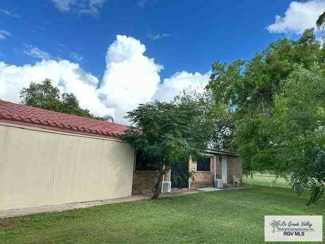 1105 Tesoro Ave - Photo 2 of 26