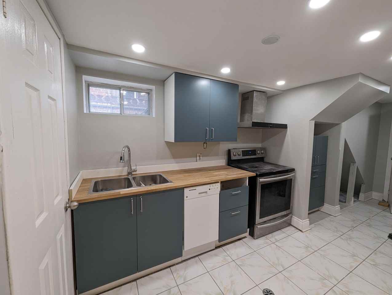 Yore Rd & Glenhaven St #Bsmt - Photo 5 of 14