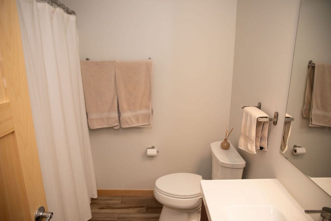 Waterview 3850 - Photo 6 of 11