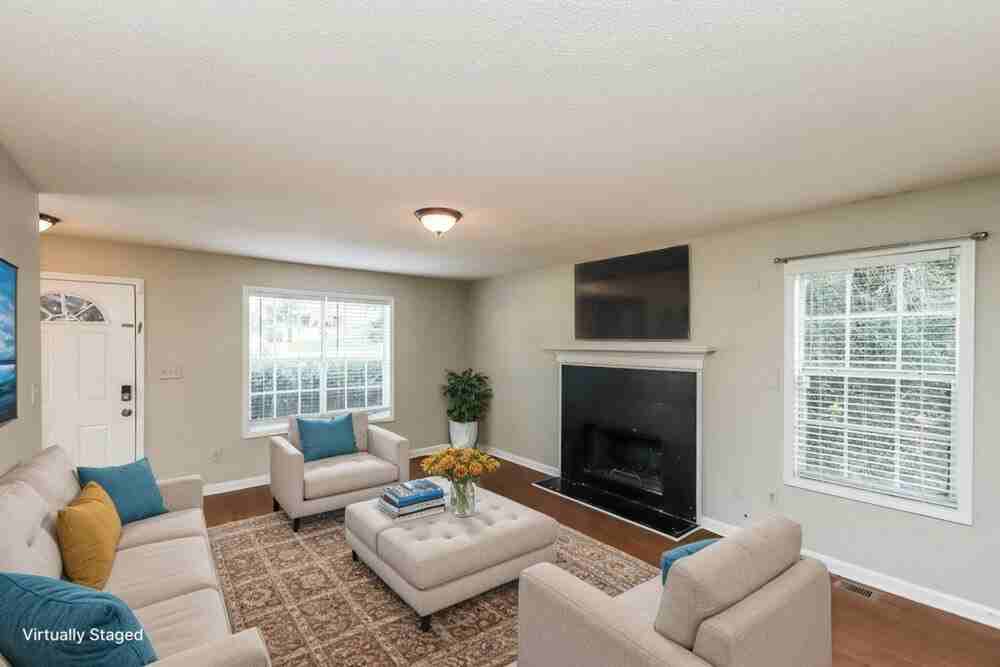 7285 Hunters Ridge Dr - Photo 6 of 20