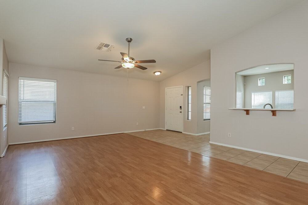 13928 N 133rd Ln - Photo 4 of 16