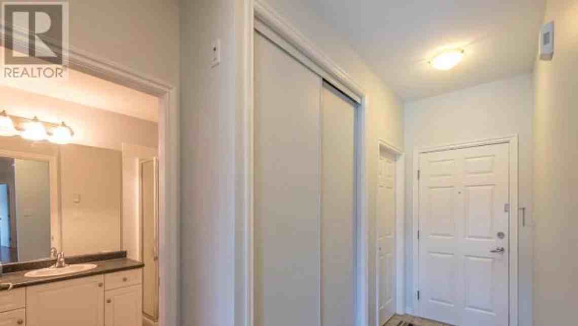 196 Wade Avenue West #405 - Photo 5 of 19