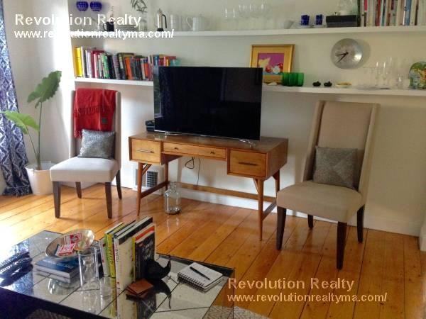 58 Elmwood St - Photo 3 of 9