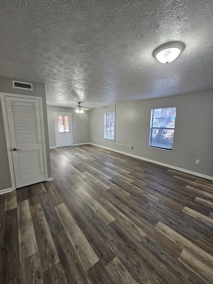 4121 Whistlers Way - Photo 5 of 47