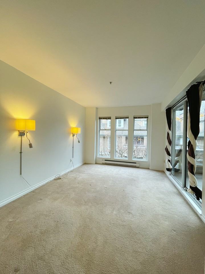 623 West 14th Avenue - Photo 3 of 6