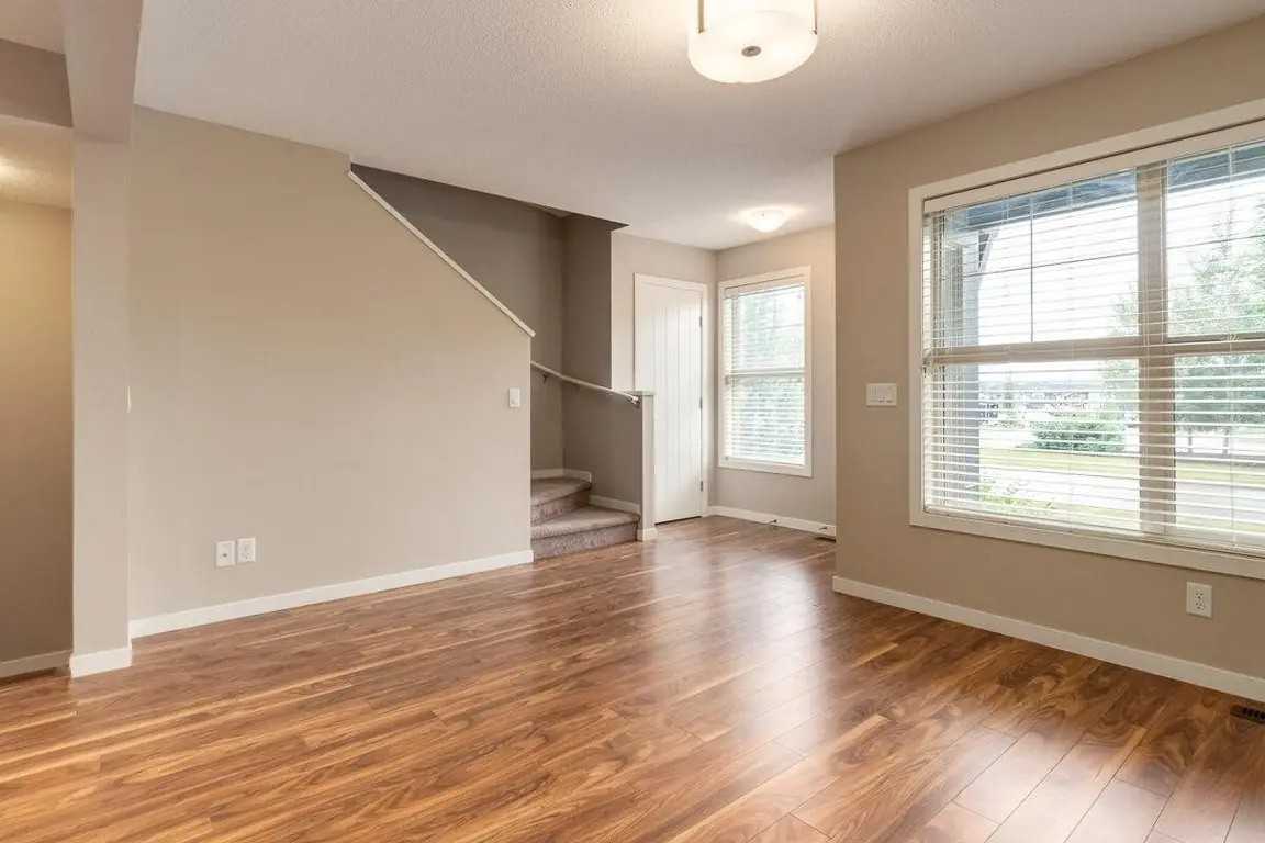 West Townes - Photo 2 of 44