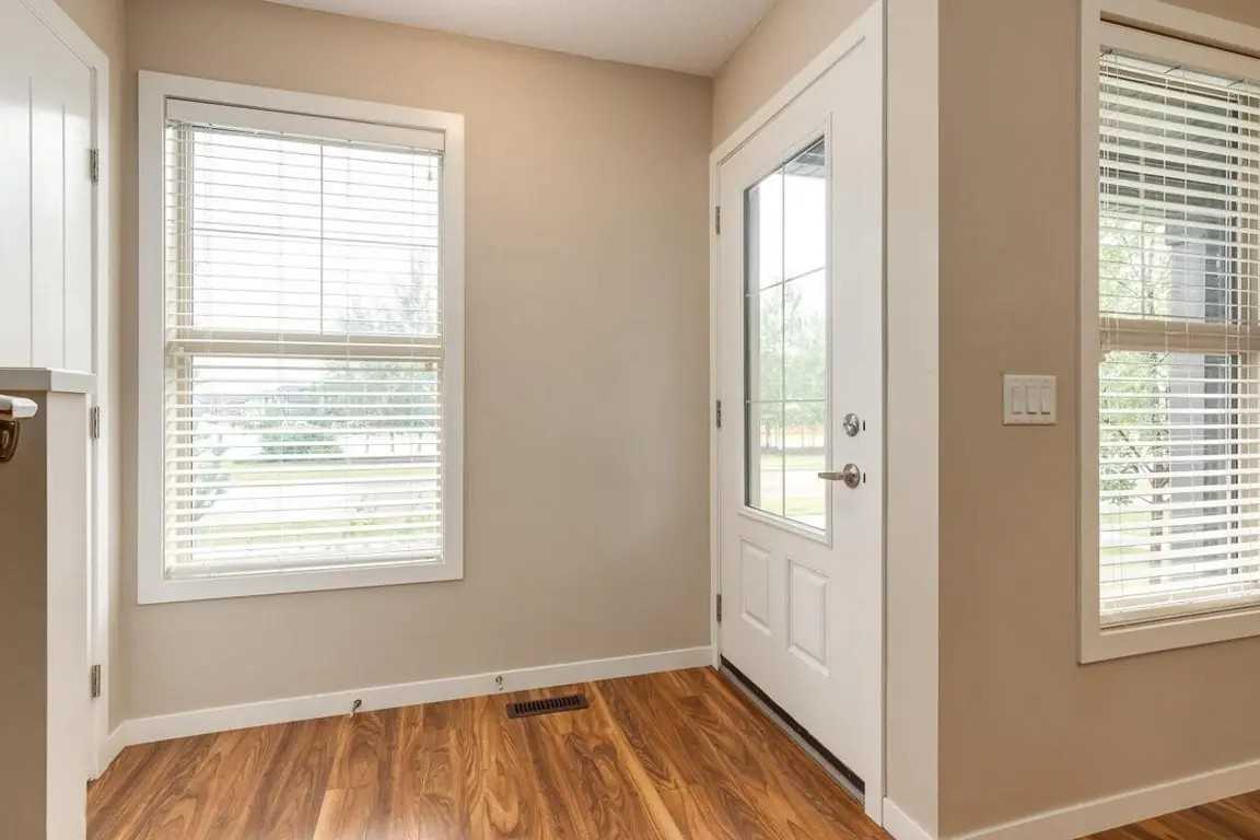 West Townes - Photo 4 of 44