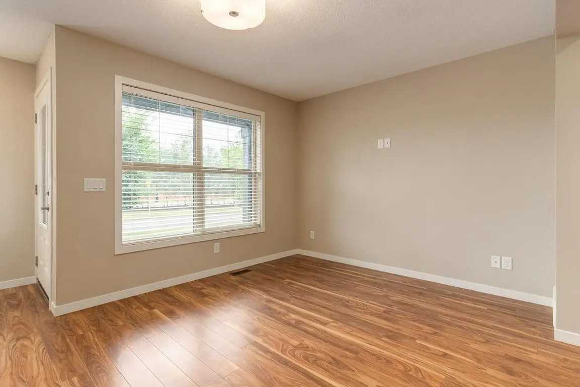 West Townes - Photo 5 of 44