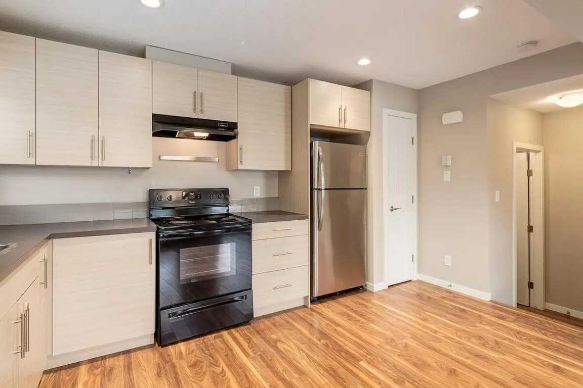 West Townes - Photo 7 of 44